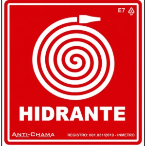 Placa de hidrante com mangueira, fotoluminescente 20x20 cm com 2,00mm de espessura, fabricada em PVC antichamas e conforme ABNT NBR 16820.